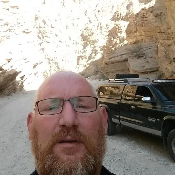 Meet your Posher, Rob - Picture 1 of 1